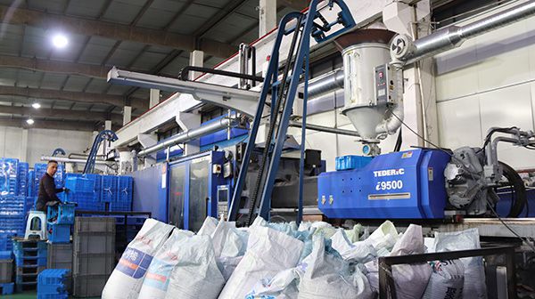 注塑（sù）設備