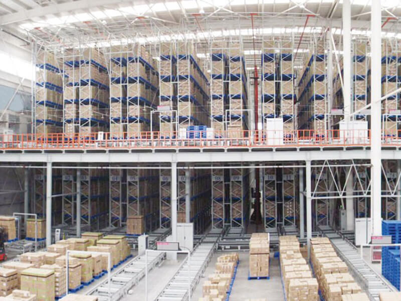 塑料托盤應用於（yú）電子廠倉庫