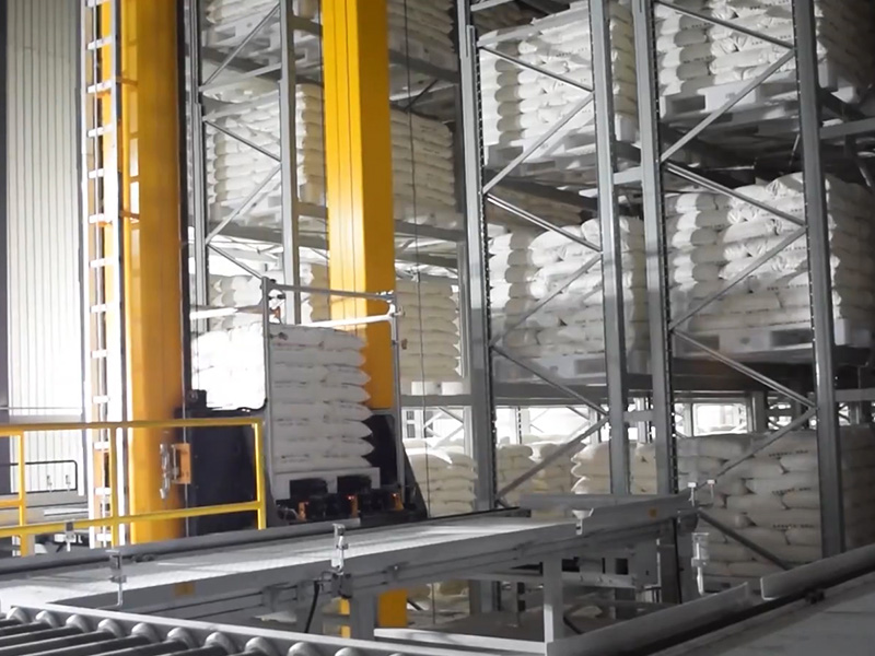 麵粉（fěn）廠立體庫平板川字塑料托盤案例